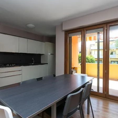 Apartment S233 - Sirolo, Meraviglioso Trilocale Con Giardino *