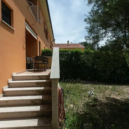 Apartment S233 - Sirolo, Meraviglioso Trilocale Con Giardino