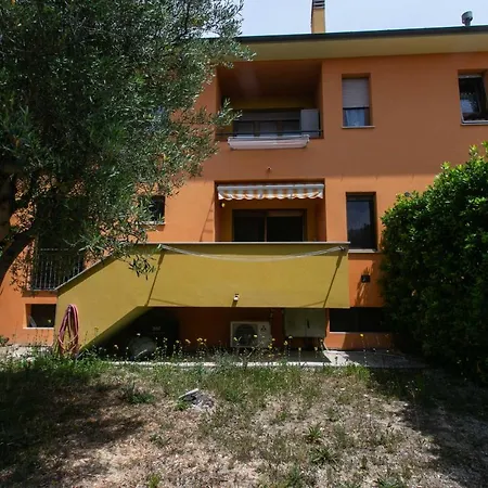S233 - Sirolo, Meraviglioso Trilocale Con Giardino