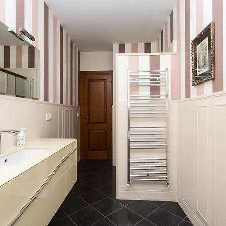 S233 - Sirolo, Meraviglioso Trilocale Con Giardino Apartment *