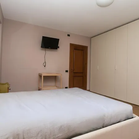 Apartment S233 - Sirolo, Meraviglioso Trilocale Con Giardino
