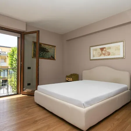 S233 - Sirolo, Meraviglioso Trilocale Con Giardino *